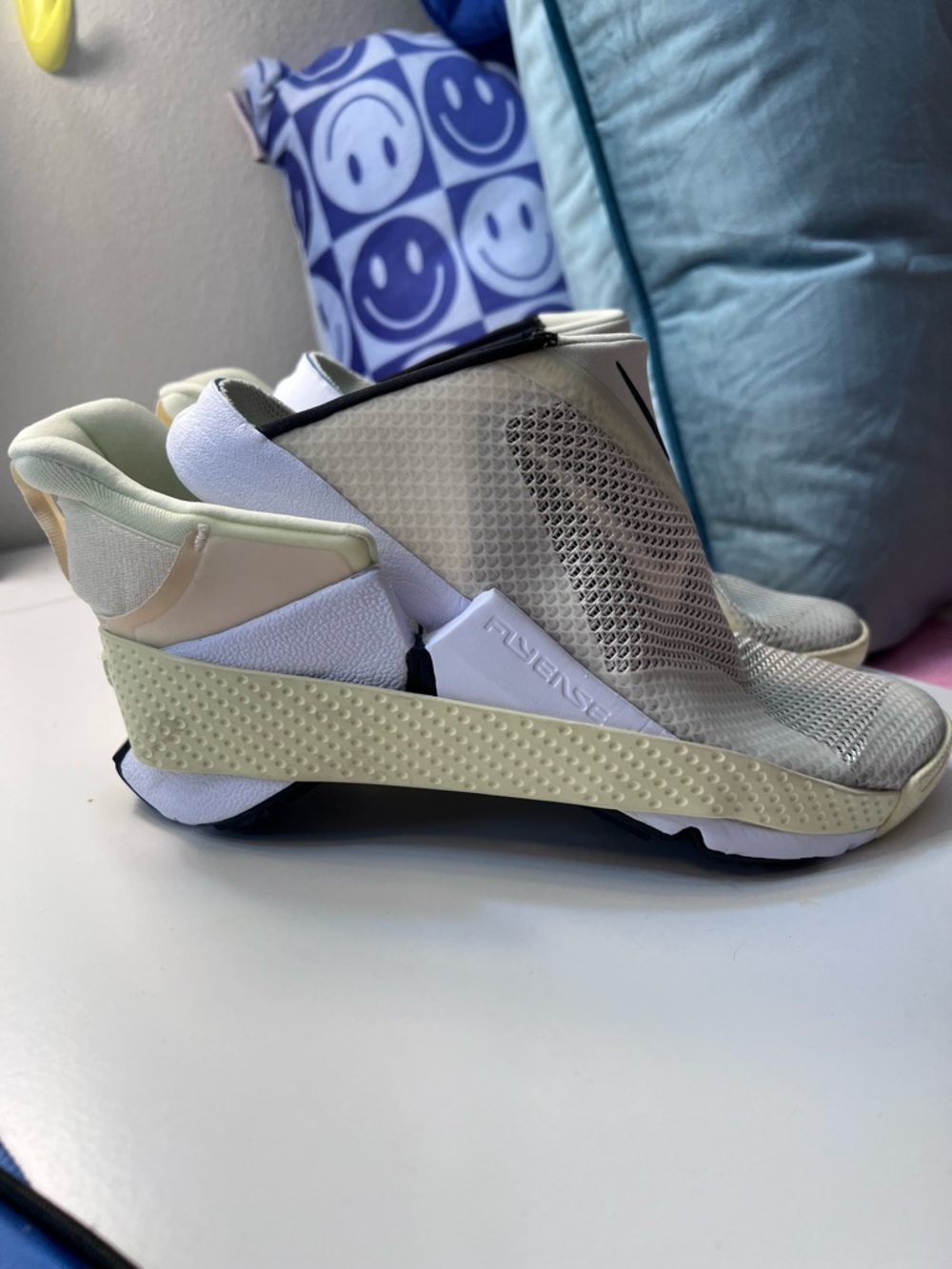 Nike Go FlyEase Alabaster Muslim White Black size 7 - Picture 3 of 10